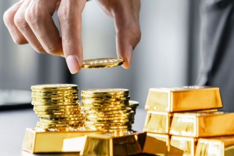 By Darren Brady Nelson
<strong>US President Donald Trump’s “Liberation Day” tariffs certainly caused quite the stir in the markets on April 2. </strong>
Gold dropped about 6 percent, and silver 12 percent. A week later, a pause was announced, which ended on August 1. Gold and silver have since risen approximately 11 percent and 24 percent, respectively.
<em>Six month gold and silver price performance. </em>
<em>Source: Trading Economics (gold) and (silver). </em>
Unless you are a professional, or even amateur, trader, it is best to look at gold and silver investment with a perspective of years or decades, rather than just days, weeks or even months. Since the start of the COVID-19 panic in March 2020, gold and silver have exploded 123 percent and 192 percent. 
<em>10 year gold and silver price performance. </em>
<em>Source: Trading Economics (gold) and (silver). </em>
In the shorter term, the gold price is driven by what economist John Maynard Keynes called “animal spirits.” In the longer term, it is driven by “monetary spirits.” And not just as protection, but also for performance. The Presidential Gold Guide highlights both in chapters four and five.
<em>Source: </em><em>Fisher Liberty Gold</em>. 
                            Gold unsurprisingly protects                                
Economist and investor Mark Skousen has wisely noted that: “Since we left the gold standard in 1971, both gold and silver have become superior inflation hedges.” Gold has more than countered the results of inflation, as measured by CPI, and the drivers of inflation, as measured by M3.
And the numbers back that up. The Gold Protects chart below compares the gold price, CPI and M3 in terms of cumulative growth of each from 1971 to 2025. That is throughout the whole era of gold as an investment, which officially started in 1974 once private ownership was restored.
During this era, gold grew by 541 percent, CPI by 214 percent and M3 by 384 percent. Annual average growth for gold was 10 percent, CPI at 4 percent and M3 at 7 percent. Maximums were 92 percent, 14 percent and 29 percent, respectively. CPI only failed to grow twice, ie. 0 percent in 2009 and 2015. M3 decreased twice, by -4 percent in 2023 and -6 percent in 2024.
<em>Sources: FRED (CPI) (M3); World Bank (gold).</em>
                            Gold surprisingly performs                                
The highly respected In Gold We Trust (IGWT) report states: “When dealing with the specific level of gold allocation, it is advisable to differentiate between safe-haven gold and performance gold. The Big Long strategy emphasizes the potential of performance gold in the coming years.”
IGWT thus recommends an investment portfolio ‘rule of thumb’ that includes 15 percent in “safe-haven gold” and 10 percent in “performance gold.” The Gold Performs chart below compares gold price, S&P 500 and nominal GDP in terms of cumulative growth of each from 1971 to 2025.
Gold grew by 541 percent, the S&P 500 by 484 percent and GDP by 339 percent. Annual average growth for gold was 10 percent, with the S&P 500 at 9 percent and GDP at 6 percent. Maximums were 92 percent, 45 percent and 14 percent, respectively. Gold did have a higher standard deviation of 27 percent, compared to 17 percent for the S&P 500 and 3 percent for GDP.
<em>Sources: FRED (GDP); Shiller Data (S&P); World Bank (gold).</em>
                            Animal and monetary spirits                                
Gold protects as a hedge or safe haven, not just from inflation, but from the flip side of that same coin of the boom-bust cycle. Both are driven, in the longer term, not by “animal spirits,” but by “monetary spirits.”
Inflation is when <em><em>money</em></em> <em><em>inflation</em></em> has a widespread impact as <em><em>price</em></em> <em><em>inflation</em></em>. A bubble is when money increases have a more concentrated impact such as in certain asset values. The bubble eventually bursts when “monetary spirits” are finally reined in by monetary realities.
I say “monetary spirits” because of the role of fiat money, as indicated by, say, M3. When <em><em>money supply</em></em> outstrips <em><em>money demand</em></em> in a localized way, then that is a bubble, and when in a general way, that is inflation.
The former shows up in certain asset, wholesale and/or producer prices, whilst the latter shows up in CPI. Asset prices include the S&P 500. But nominal GDP is also ‘ginned up’ as it is ultimately a <em><em>price times quantity</em></em> measure as well. Price is expressed in money terms.
                            Conclusion                                
Gold can have ups and downs, as standard deviation indicates, due to the “animal spirits” of fear and uncertainty, that tend to be daily, weekly or monthly. Yet gold both protects and performs due to the “monetary spirits” of inflation and boom-bust, which tend to be decennially.
In particular, gold performs when the S&P 500 does not, like in the aftermaths of the 2001/2002 dot-com collapse, the 2008/2009 global financial crisis and 2020/2021 COVID-19 lockdowns.
Therefore, when it comes to gold, “follow the money” of central bank “money printing” and fractional reserve bank “fountain pen money,” for both superior <em><em>inflation protection</em></em> and <em><em>boom-bust performance</em></em>.
And besides, Skousen rightly ‘begged the question’ as follows: “Gold and Silver have always had value, never gone to zero. Can you say the same for stocks and bonds?”
                            About Darren Brady Nelson                                
<em>Darren Brady Nelson is chief economist with Fisher Liberty Gold and policy advisor to The Heartland Institute. He previously was economic advisor to Australian Senator Malcolm Roberts. He authored the Ten Principles of Regulation and Reform, and the CPI-X approach to budget cuts.</em>
<em>Click here to read Goldenomics 101: Follow the Money, and here to read Goldenomics 102: The Shadow Price of Gold. </em>
This post appeared first on investingnews.com